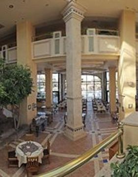 NAAMA BAY PROMENADE MOUNTAIN