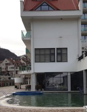 Настаняване в хотел 3*