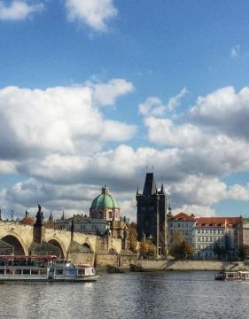 Настаняване в хотел 2 и 3 звезди