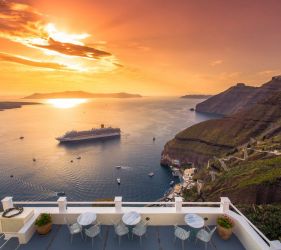 Майски празници на о. Санторини, Гърция със самолет от София – 3 нощувки