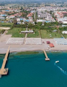 EUPHORIA PALM BEACH RESORT SIDE