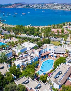CLUB HOTEL FLORA