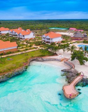 AZAO BEACH RESORT & SPA