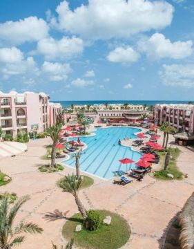 LELLA MERIAM HOTEL & CLUB