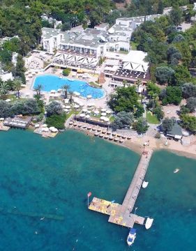 DOUBLE TREE BY HILTON BODRUM ISIL CLUB