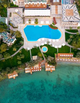 DOUBLE TREE BY HILTON BODRUM ISIL CLUB