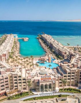 SUNNY DAYS EL PALACIO RESORT