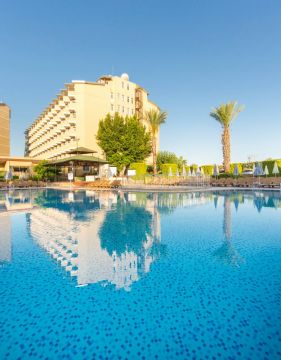 BEACH CLUB DOGANAY