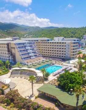 BEACH CLUB DOGANAY