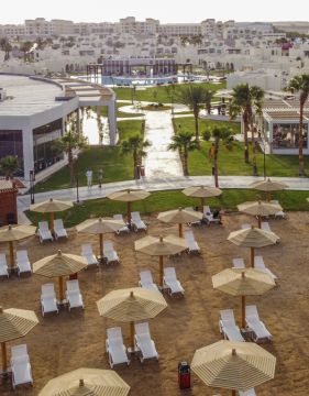 XANADU MAKADI BAY