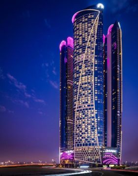 PARAMOUNT HOTEL DUBAI