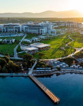 ANDA BARUT COLLECTION