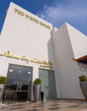 NAAMA BAY SUITES & SPA (ADULTS ONLY)