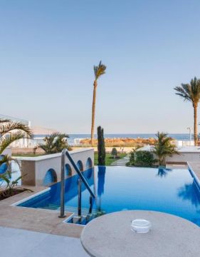 POSH CLUB SUNRISE REMAL BEACH