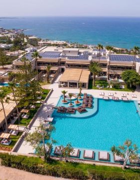 KING MINOS RETREAT