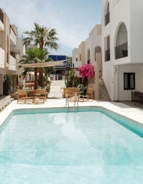NAMI HOTEL & SUITES