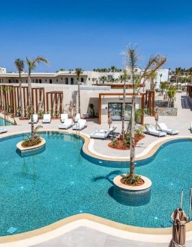 NOBLE HOTEL & SUITES-ADULTS ONLY