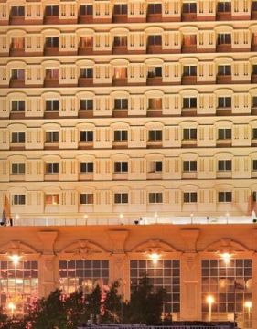 CARLTON TOWER HOTEL 4*