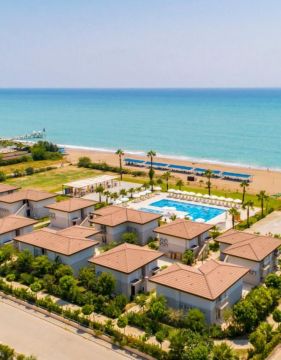 CRYSTAL BOUTIQUE BEACH RESORT (Adults Only)