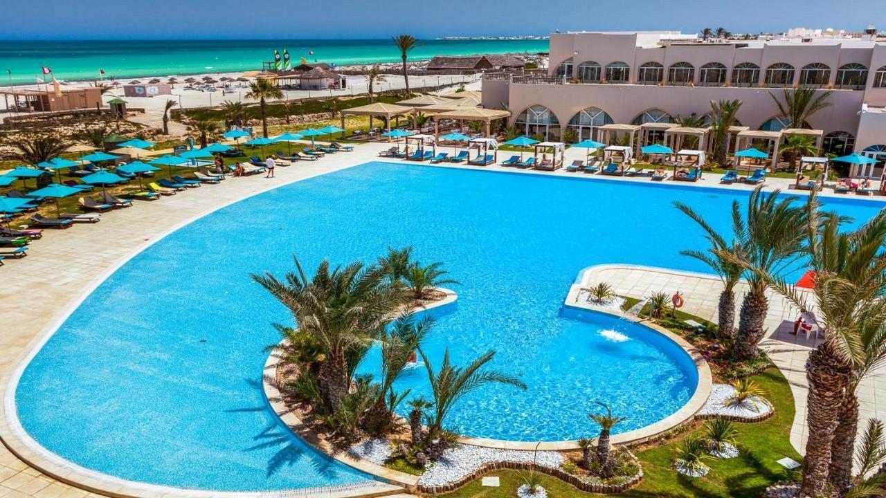 TUI BLUE Palm Beach Palace 16+
