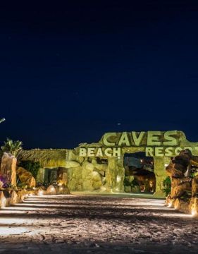 Caves Beach Resort (Adults Only)