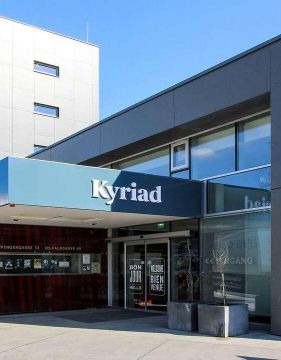 Kyriad Vienna Altmannsdorf или подобен