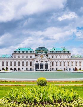 Lucky Vienna 4 stars