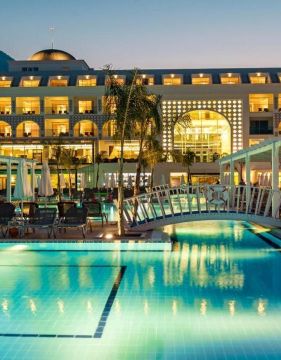 Karmir Resort and Spa Premium