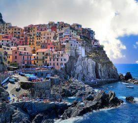 Почивка в КАМПАНИЯ с вкус на лимончело - полет от София - 7 нощувки