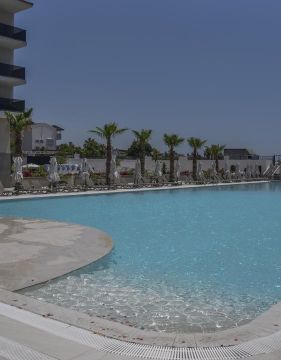 Avia Resort