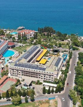 Crystal De Luxe Resort 5*