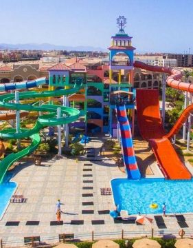 Charmillion Gardens Aqua Park Superior