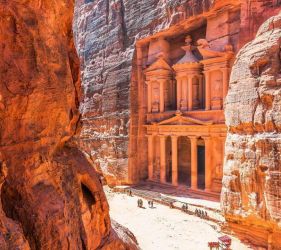 Йордания от А до Я - Петра и пустинята Уади Рум - BESTSELLER - хотели 4* - полет от Варна