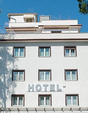 Raeli Hotel