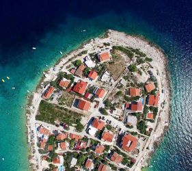 ХЪРВАТИЯ - Перлата на Адриатика и намигване към Босна и Херцеговина - полет от София