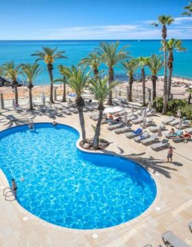 Caprici Beach Hotel & Spa