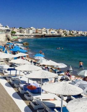 Azure Mare Hotel