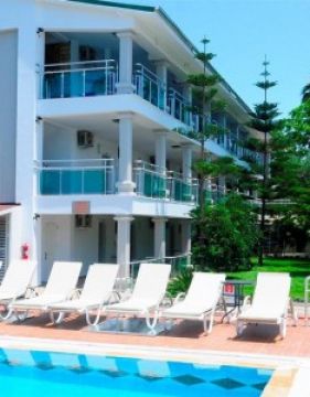 CLOVER MAGIC ALTINKUM PARK SIDE HOTEL
