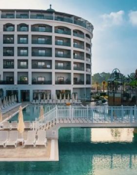 SIDE MOON PALACE HOTEL