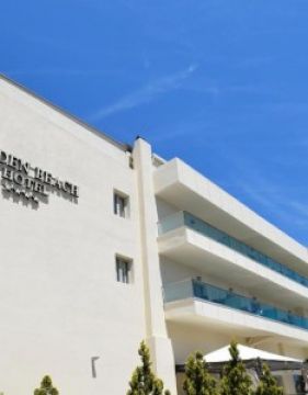 Golden Beach Hotel