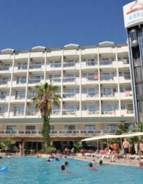 ASRIN BEACH HOTEL