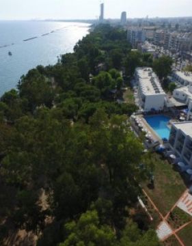PARK BEACH HOTEL