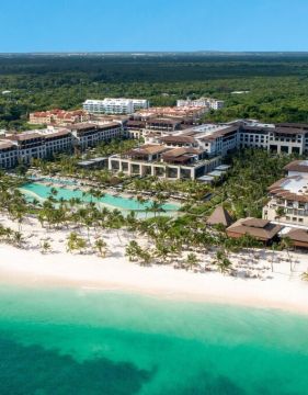 Unique Club at Lopesan Costa Bavaro Resort
