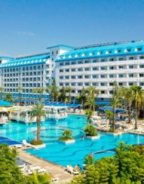 CRYSTAL ADMIRAL RESORT