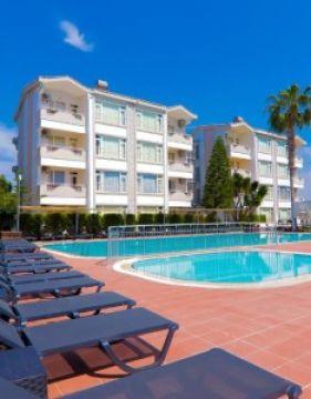 NEW GARDEN HOTEL SIDE