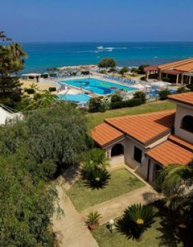 VILLAGGIO ROBINSON
