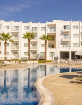 PAPANTONIA HOTEL APTS