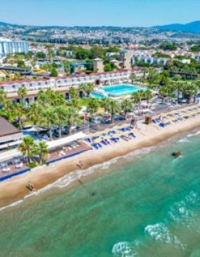 RISUS BEACH RESORT HOTEL