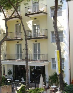 CORTINA HOTEL
