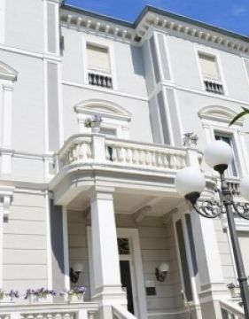 HOTEL ESEDRA
